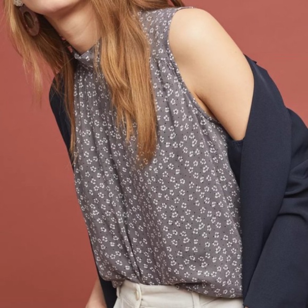 NWT Anthropologie Cloth and Stone Liane Floral Blouse Gray Motif Sz S - Picture 1 of 14